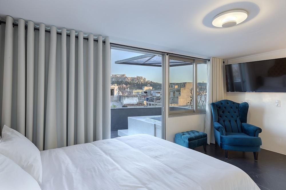 Athenian Lofts Apartment
